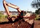 PREFEITURA DE TRINDADE REALIZA FORÇA-TAREFA PARA SERVIÇOS DE LIMPEZA E RECUPERAÇÃO DA MALHA VIÁRIA