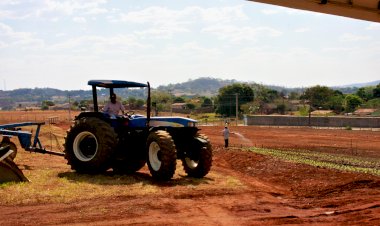 Secretaria da Fazenda de Trindade alerta proprietários rurais e contadores para prazo de declaração do ITR, que termina dia 30 desse mês