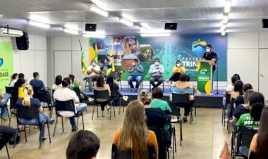 PREFEITURA LANÇA PRIMEIRA UNIFORMIZAÇÃO DOS ESTÁGIOS DA HISTÓRIA DE TRINDADE