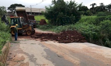 PREFEITURA DE TRINDADE REALIZA AÇÕES EM DIFERENTES PONTOS DO MUNICÍPIO AFETADOS POR FORTE CHUVA