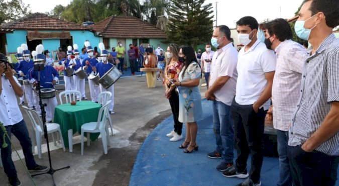 DISTRITO DE SANTA MARIA GANHA ESCOLA DE ARTESANATO E FEIRA DE CULTURA MENSAL