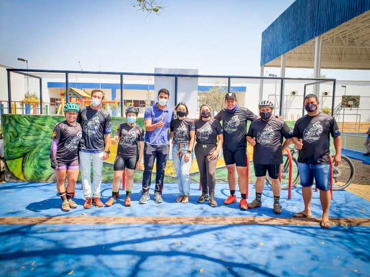 MARDEN JÚNIOR E LUANA MARTINS ENTREGAM PISTA URBANA DE CICLISMO XCO PARA 1.500 ATLETAS AMADORES E PROFISSIONAIS DE TRINDADE