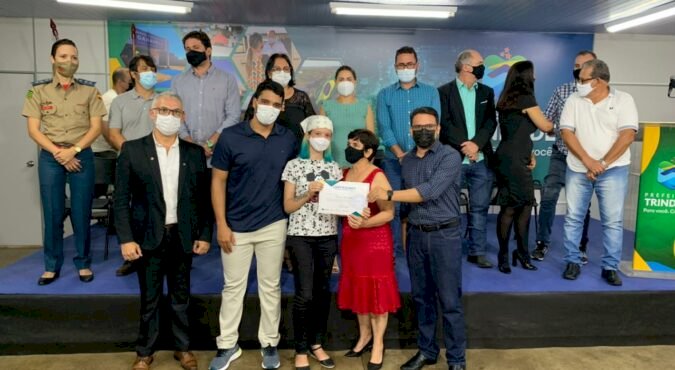 BALANÇO 2021: PREFEITURA SE FORTALECEU COMO PONTE ENTRE SETOR PRODUTIVO E TRABALHADORES, COM OFERTA DE 2 MIL VAGAS DE EMPREGO EM UM ANO