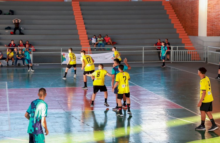 PREFEITURA DE TRINDADE PROMOVE CAMPEONATO GOIANO DE BASE DE HANDEBOL