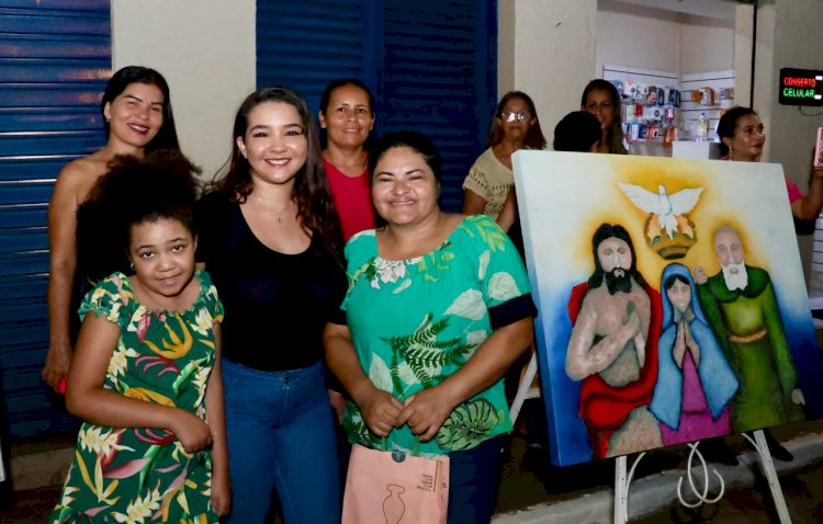 CAMPANHA BECO PARA AS MULHERES, PROMOVIDA PELA PREFEITURA DE TRINDADE, ATRAI GRANDE PÚBLICO